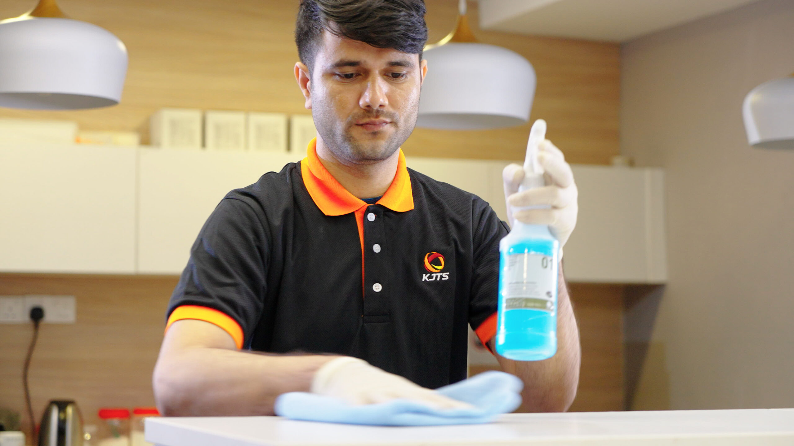 5 Reasons Why Your Business Needs Commercial Cleaning