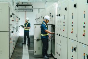 4 Direct Measures to Save on Your Company's Energy Costs